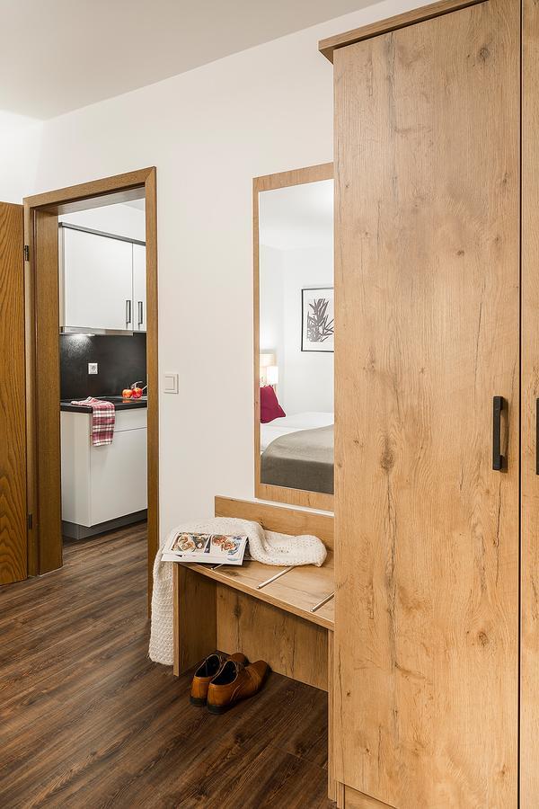 Hotel & Restaurant Lamm Мосбах Екстериор снимка